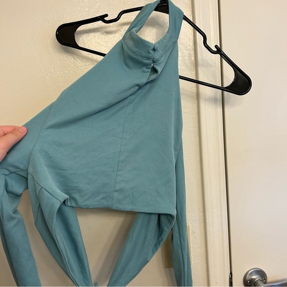 Michael Costello x Revolve Blue Tie Front Crop Top XS Long Sleeve - Picture 7 of 7